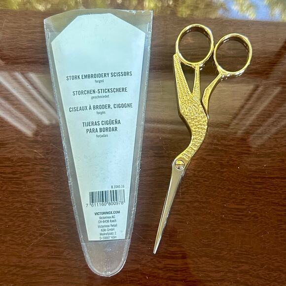 Victorinox Gold Stork Embroidery Scissors 6.5” Forged Swiss Quality - Picture 3 of 9